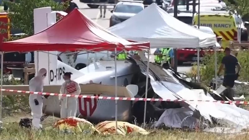 Eleven killed in French skydiving plane crash