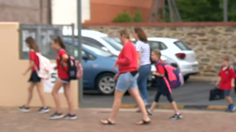 NSW school ban for aggressive parents