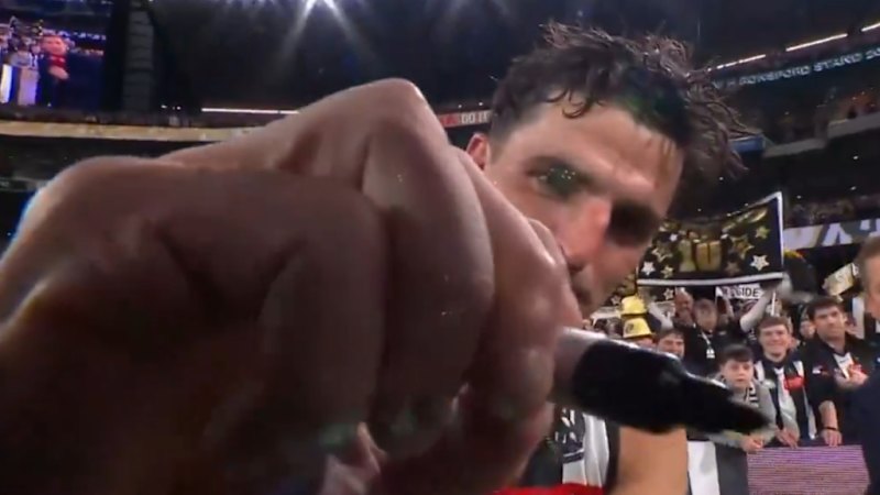 Pies praised for handling of Pendlebury record game