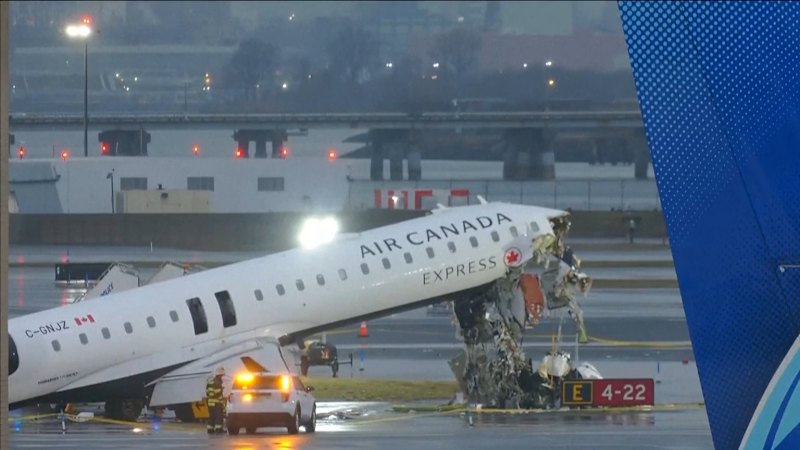 Two dead after plane crash at New York airport