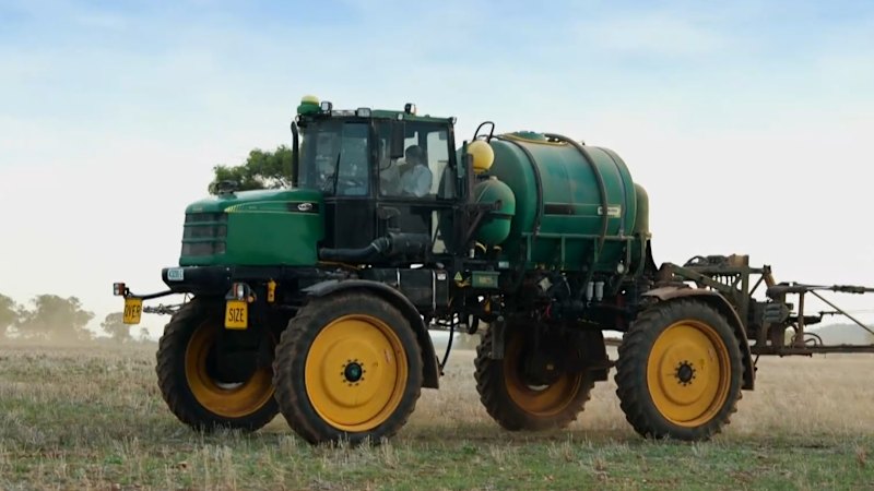 Food warning as farmers forced to abandon paddocks due to lack of fuel