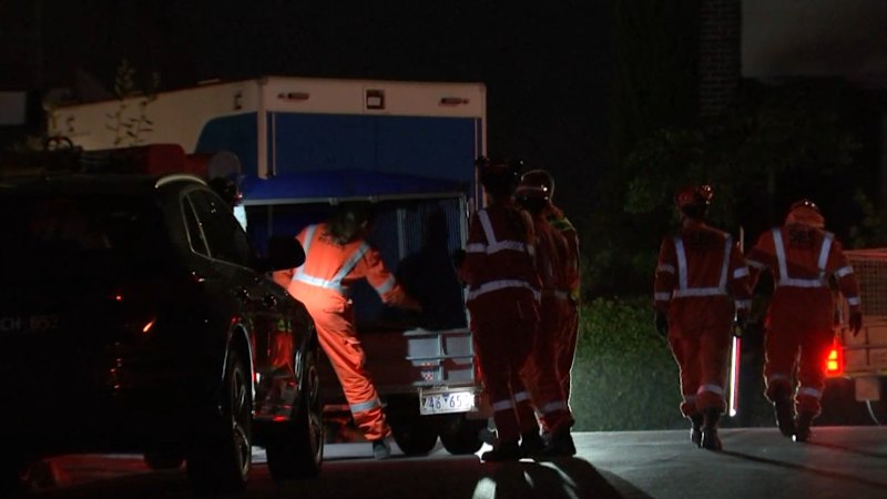 Bomb squad called to Melbourne home