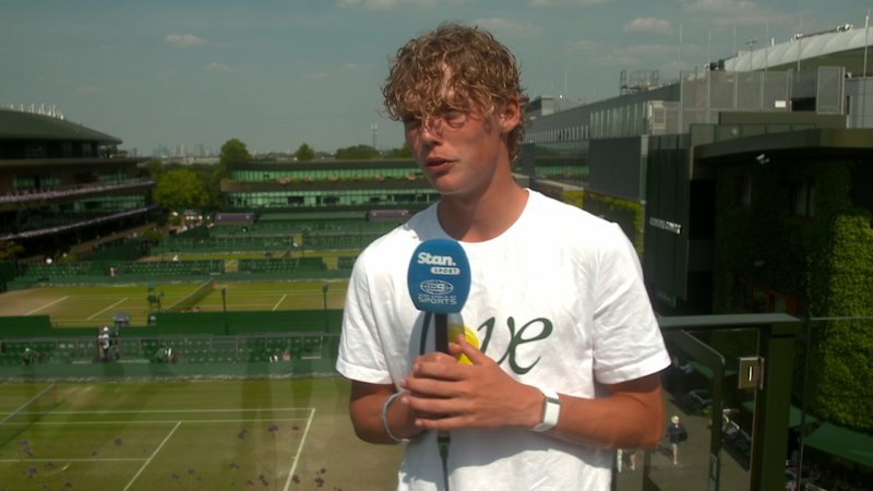 Hewitt advances to junior Wimbledon semi-final