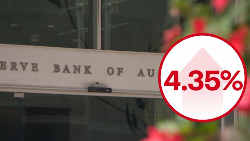 Rates lift puts pressure on federal budget