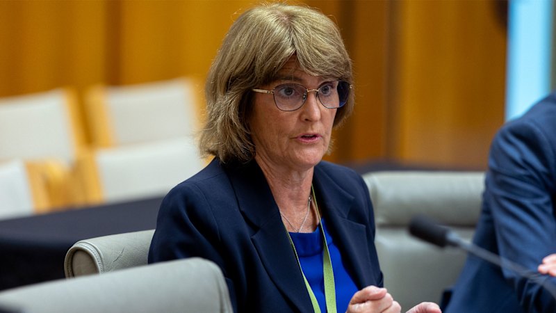 'I am not gaslighting anyone': Bullock's heated exchange with Canavan