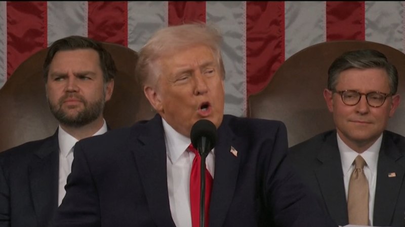 Trump gives longest ever State of the Union