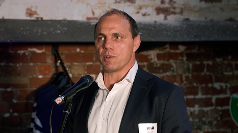 Rugby Australia boss Phil Waugh addresses Rebels crowd