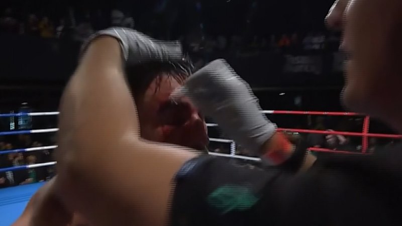 Moloney receives treatment for cut