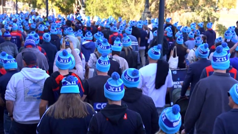 Australia remembers Neale Daniher with MND Big Freeze event