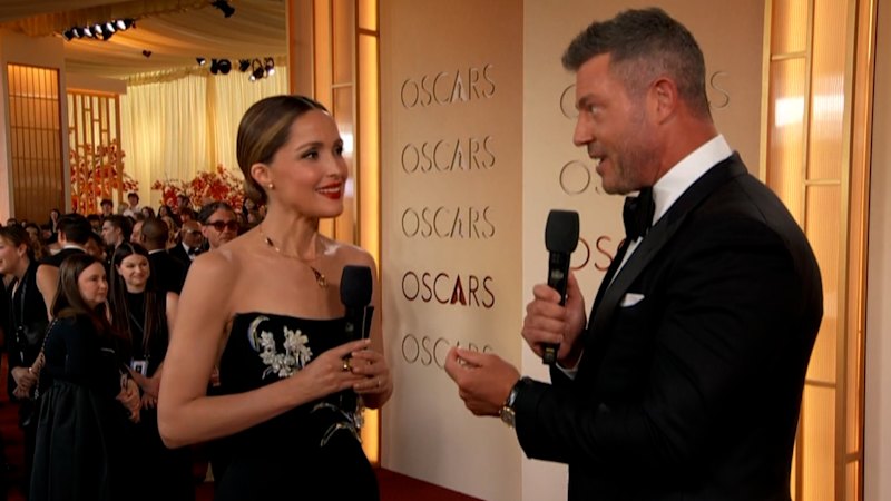 Rose Byrne on the Oscars red carpet