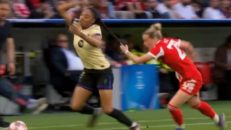 Bayern Munich star redcarded for hair pull