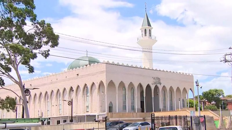 Violent threat sent to Sydney's largest mosque