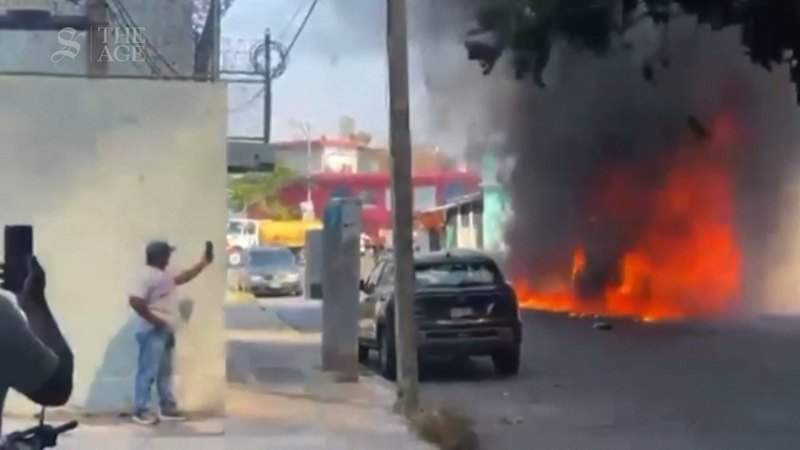 Arson attacks spread through Mexico