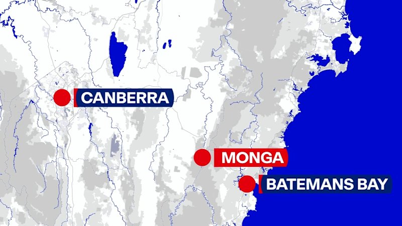 Three killed, teenager fighting for life in head-on crash in southern NSW