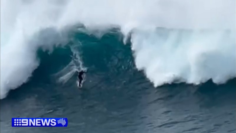 Hazardous surf warning in place as NSW coast hit with 11-metre swell