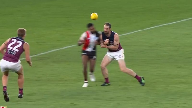 Star Lion seriously injured in huge collision