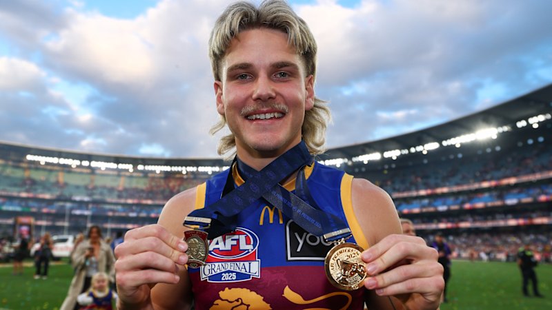 Behind the ball with AFL star Will Ashcroft