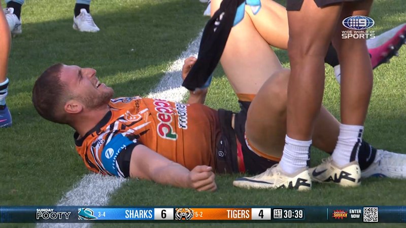 Doueihi hurts shoulder while scoring