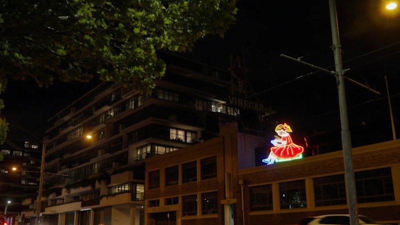 Historic skipping girl sign goes dark in new campaign highlighting excessive screen time