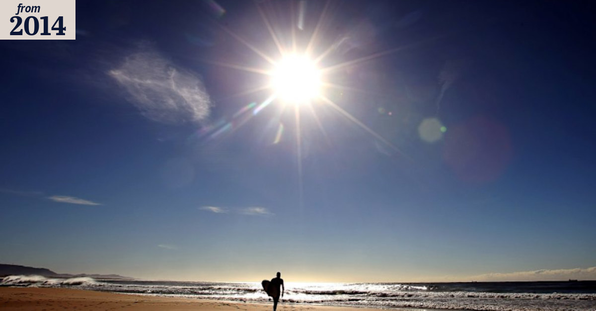 Balmy conditions point to record warm runs for Sydney, Melbourne