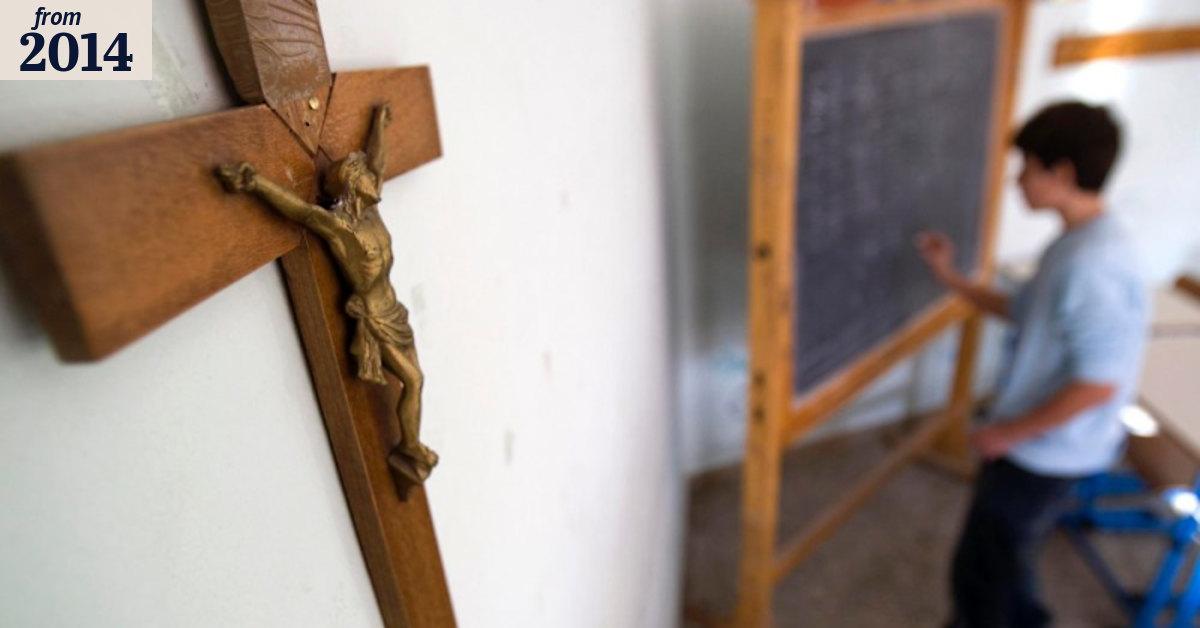 "Schools to lose student welfare officers under chaplaincy program"