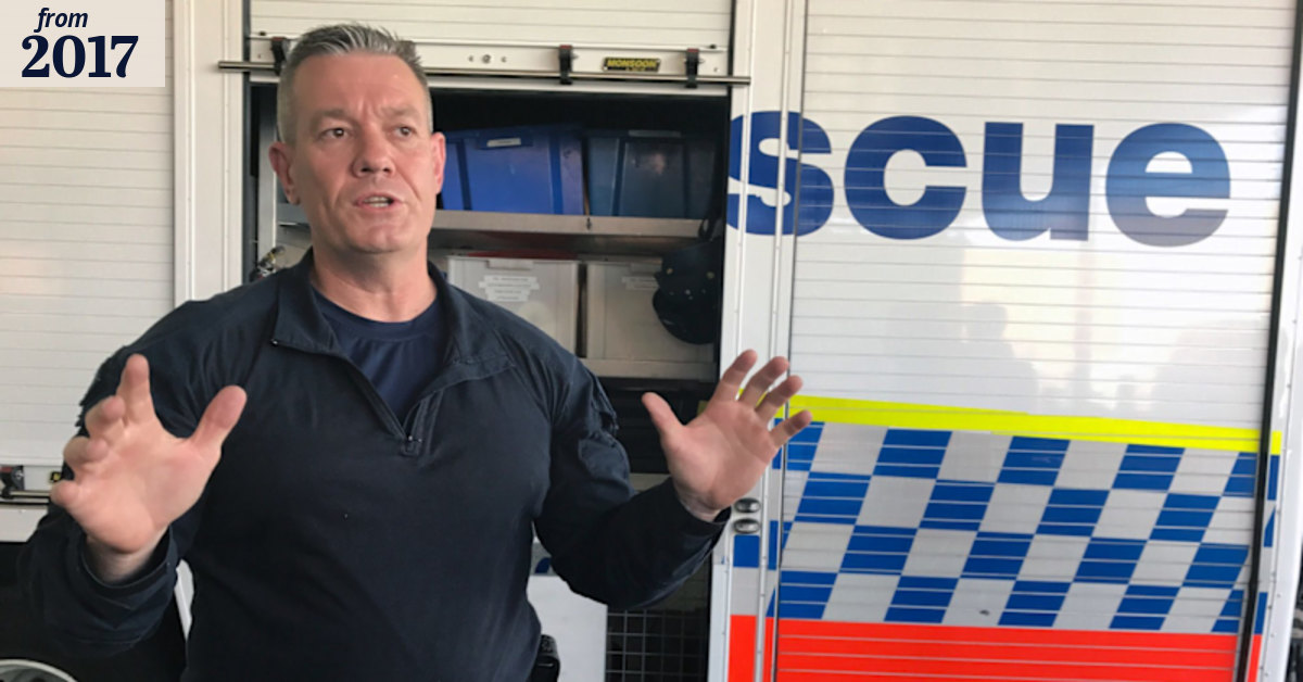 'Hero' police officer rescues elderly couple from Sydenham house fire