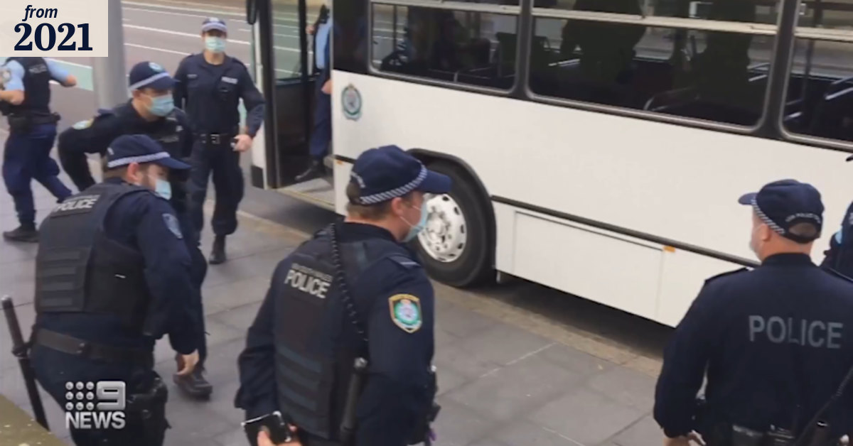 Sydney police out in force to prevent lockdown protest