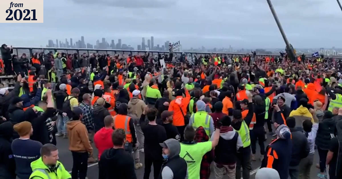 Protesters halt traffic on West Gate Freeway