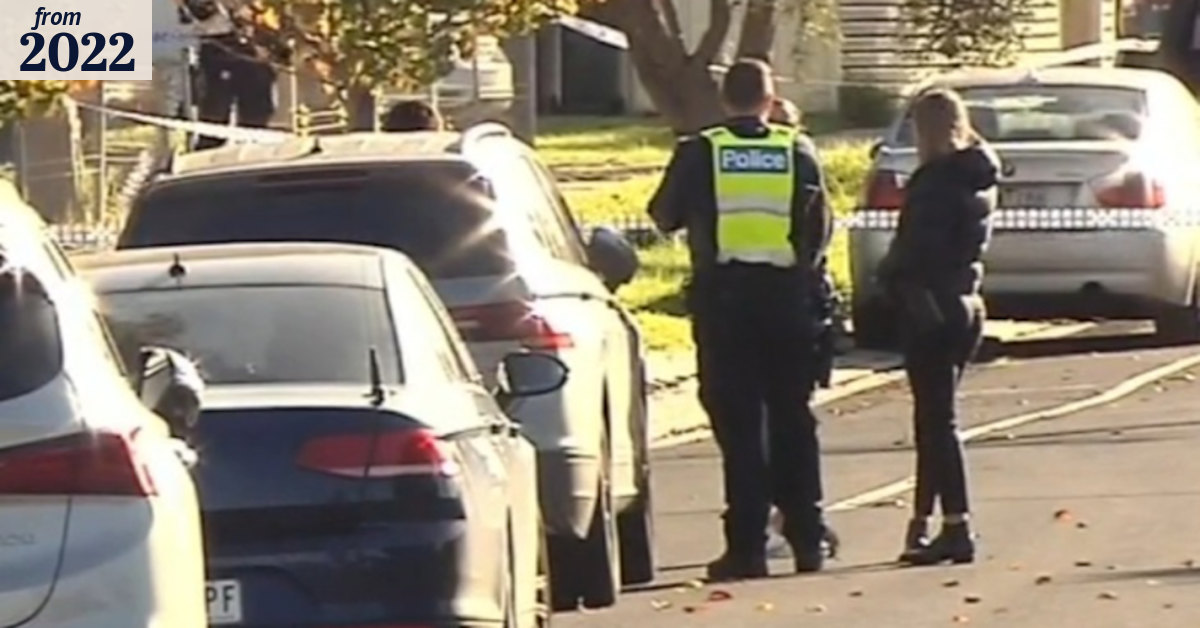 Man found unconscious dies of stab wound in Melbourne