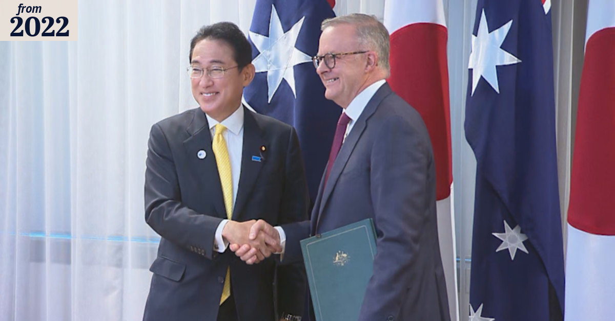Australia and Japan sign 'landmark' security agreement