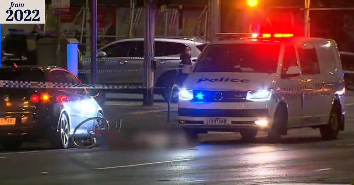 Cyclist dies after being hit by truck in Melbourne CBD