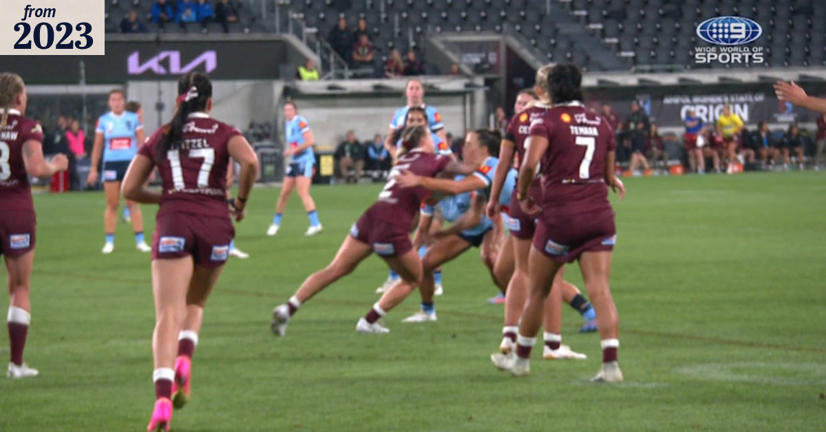 Kelly comes from the field after nasty knock