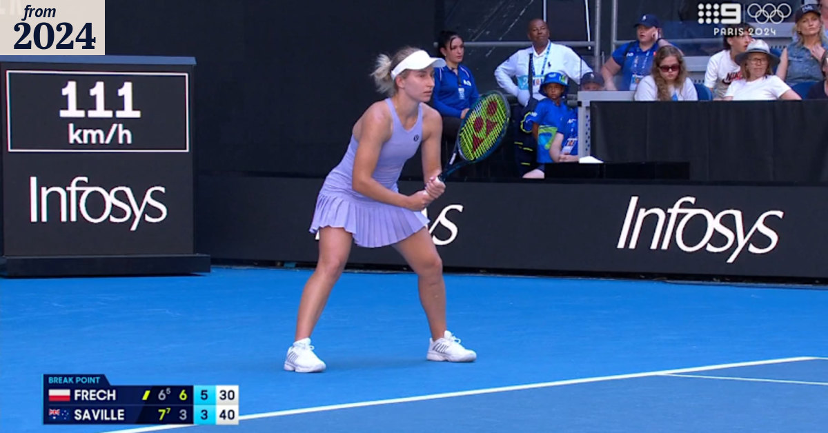 Saville mounts deciding set comeback