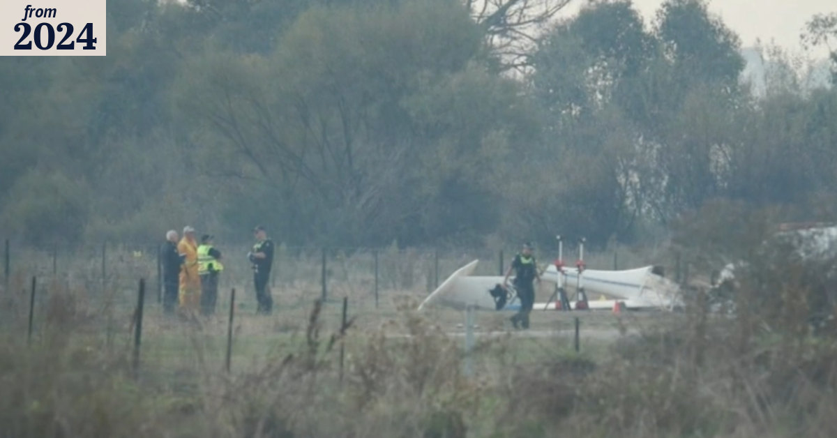 Two killed in light plane crash in Victoria