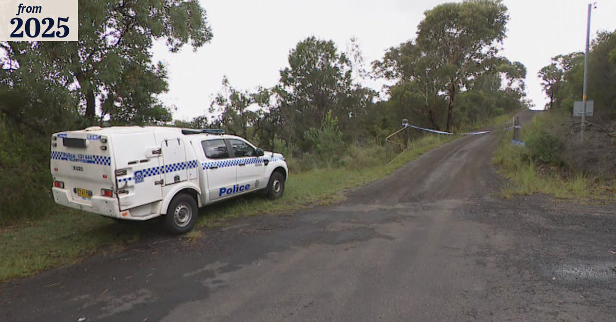 Man arrested after man's body discovered in Sydney