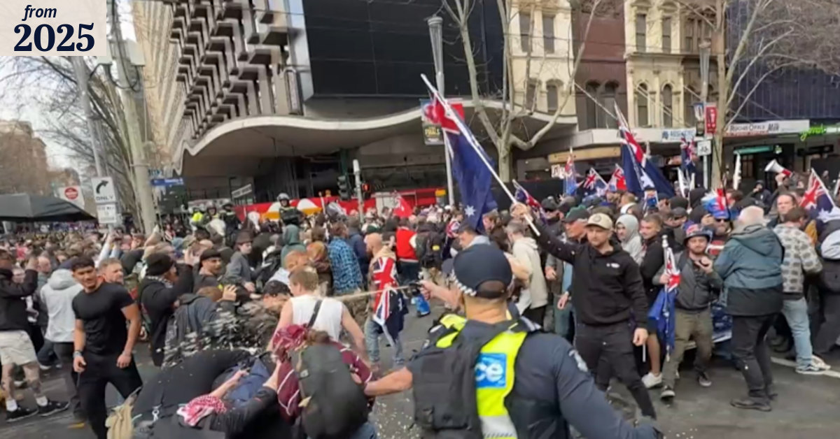 Police fear riots as opposing groups prepare to march in Melbourne